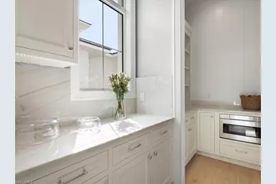 1179 Broad Ave N, Naples, FL 34102 - Photo 22