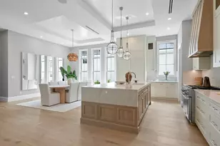 1179 Broad Ave N, Naples, FL 34102 - Photo 18