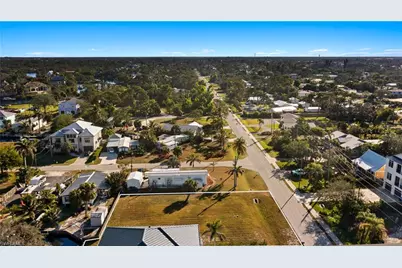 4460 Tarpon Ave, Bonita Springs, FL 34134 - Photo 6