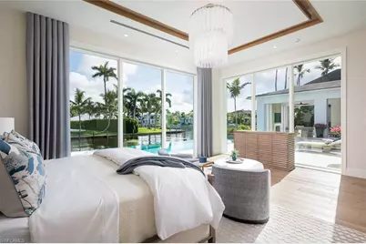 625 21st Ave S, Naples, FL 34102 - Photo 12