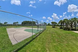 13211 Whitehaven Ln, Fort Myers, FL 33966 - Photo 16