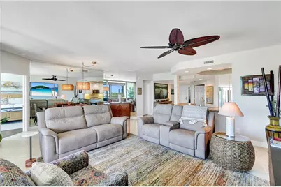 430 Cove Tower Dr #403, Naples, FL 34110 - Photo 4