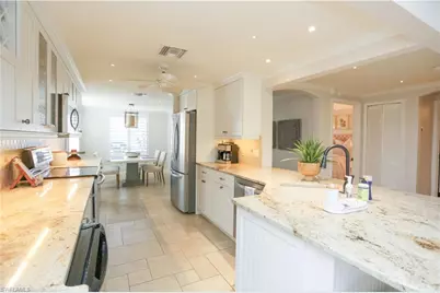 360 Horse Creek Dr #108, Naples, FL 34110 - Photo 24