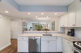 3012 Sandpiper Bay Cir, Naples, FL 34112 - Photo 4