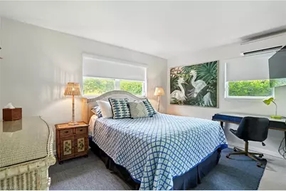 578 14th St N, Naples, FL 34102 - Photo 16