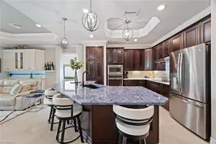 12712 Kinross Ln, Naples, FL 34120 - Photo 10