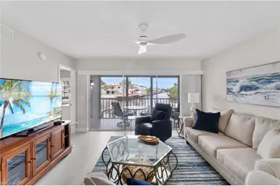 10686 Gulf Shore Dr #A105, Naples, FL 34108 - Photo 2