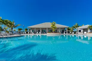 280 Indies Dr E, Naples, FL 34114 - Photo 10