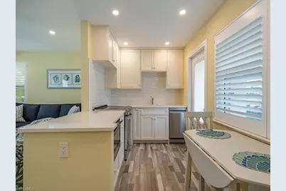 211 8th Ave S #211A, Naples, FL 34102 - Photo 4