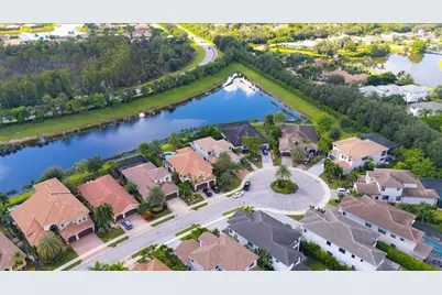 4036 Nova Ln, Naples, FL 34119 - Photo 2