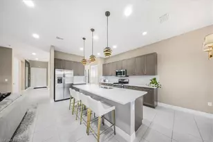 4036 Nova Ln, Naples, FL 34119 - Photo 6