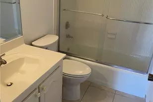 221 Cypress Way E, Naples, FL 34110 - Photo 12