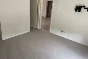 221 Cypress Way E, Naples, FL 34110 - Photo 14