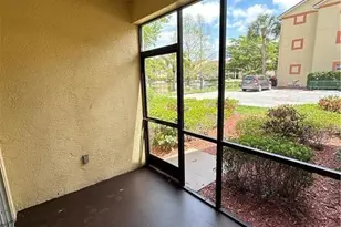 7915 Preserve Cir, Naples, FL 34119 - Photo 22