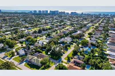 794 97th Ave N, Naples, FL 34108 - Photo 2