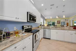 794 97th Ave N, Naples, FL 34108 - Photo 6