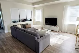 2045 Yellowfin Cir W, Naples, FL 34114 - Photo 6