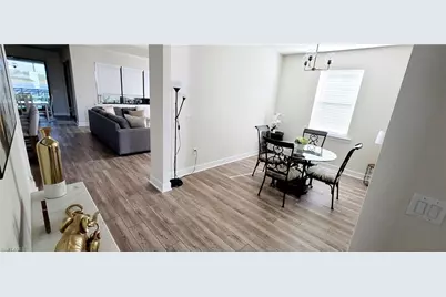 2045 Yellowfin Cir W, Naples, FL 34114 - Photo 8