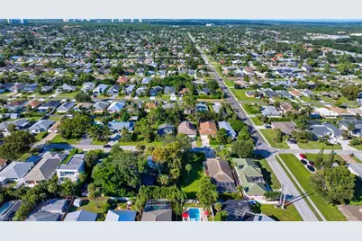 790 97th Ave N, Naples, FL 34108 - Photo 6