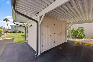 4515 Country Club Blvd, Cape Coral, FL 33904 - Photo 6