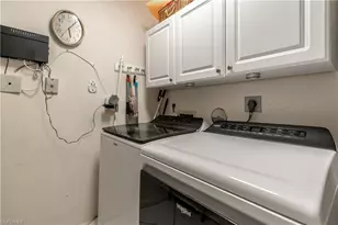 725 Saratoga Cir, Naples, FL 34104 - Photo 22