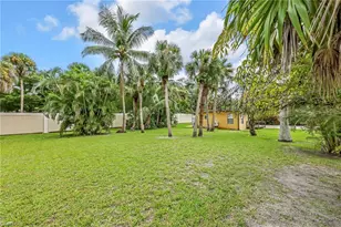 1931 Danford St, Naples, FL 34112 - Photo 8