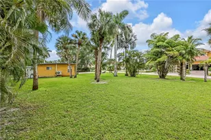 1931 Danford St, Naples, FL 34112 - Photo 6