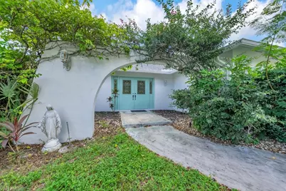 4736 25th Ave SW, Naples, FL 34116 - Photo 2