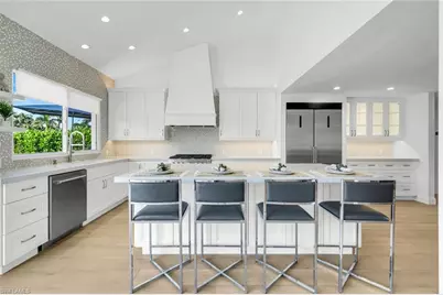 151 Bayview Ave, Naples, FL 34108 - Photo 8