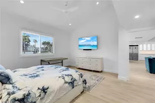 151 Bayview Ave, Naples, FL 34108 - Photo 18