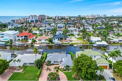 151 Bayview Ave, Naples, FL 34108 - Photo 36