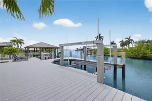 160 San Salvador St, Naples, FL 34113 - Photo 24