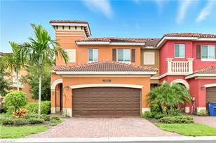 10121 Tin Maple Dr, Estero, FL 33928 - Photo 2