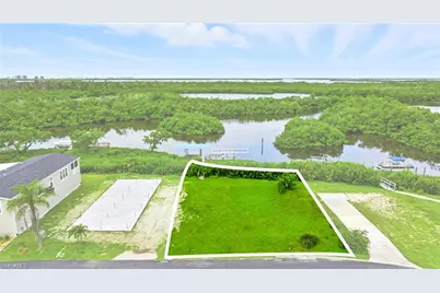 4769 Tahiti Dr, Bonita Springs, FL 34134 - Photo 2