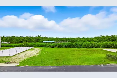 4769 Tahiti Dr, Bonita Springs, FL 34134 - Photo 6