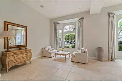 15279 Devon Green Ln, Naples, FL 34110 - Photo 4