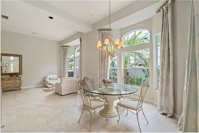 15279 Devon Green Ln, Naples, FL 34110 - Photo 6