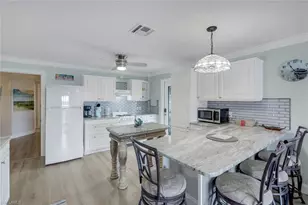 691 Palm Dr, Goodland, FL 34140 - Photo 10