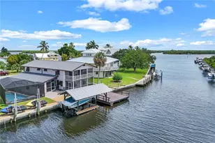 691 Palm Dr, Goodland, FL 34140 - Photo 6