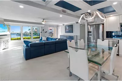 1929 SE 40th Ter #2, Cape Coral, FL 33904 - Photo 6