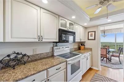 6361 Pelican Bay Blvd #605, Naples, FL 34108 - Photo 16