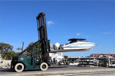 891 10th St S, Naples, FL 34102 - Photo 4