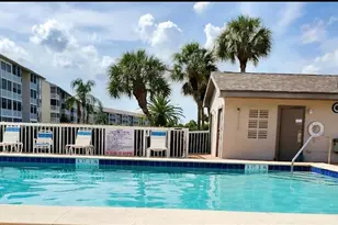 14751 Hole in 1 Cir, Fort Myers, FL 33919 - Photo 20