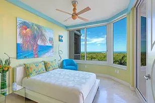 7117 Pelican Bay Blvd, Naples, FL 34108 - Photo 10