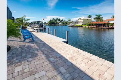 200 Copperfield Ct, Marco Island, FL 34145 - Photo 18