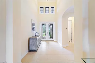 12440 Wisteria Dr, Naples, FL 34120 - Photo 4