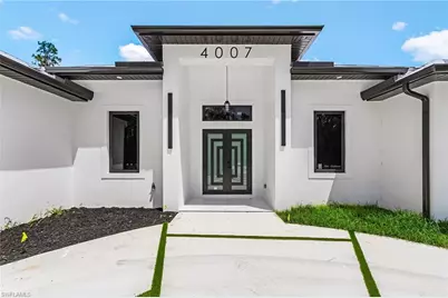 4007 2nd Ave SE, Naples, FL 34117 - Photo 4