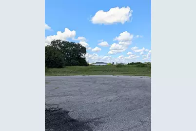 9012 S Casa Ct, Labelle, FL 33935 - Photo 6