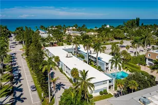 1295 Gulf Shore Blvd S, Naples, FL 34102 - Photo 24