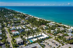 1295 Gulf Shore Blvd S, Naples, FL 34102 - Photo 32